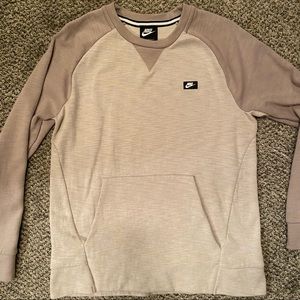 Nike Crew Sweatshirt - Beige - Men’s Medium